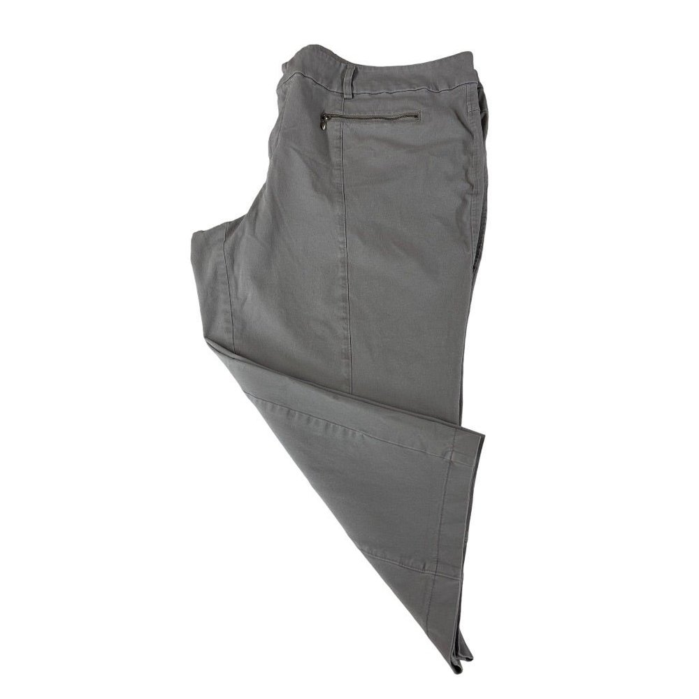 24W INC International Concepts Gray Capri Pants 21" Inseam